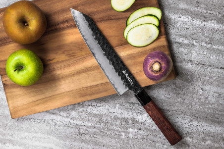 Couteau de cuisine Sayuto Séquoia San Mai Chef kiritsuke lame martelée 21cm