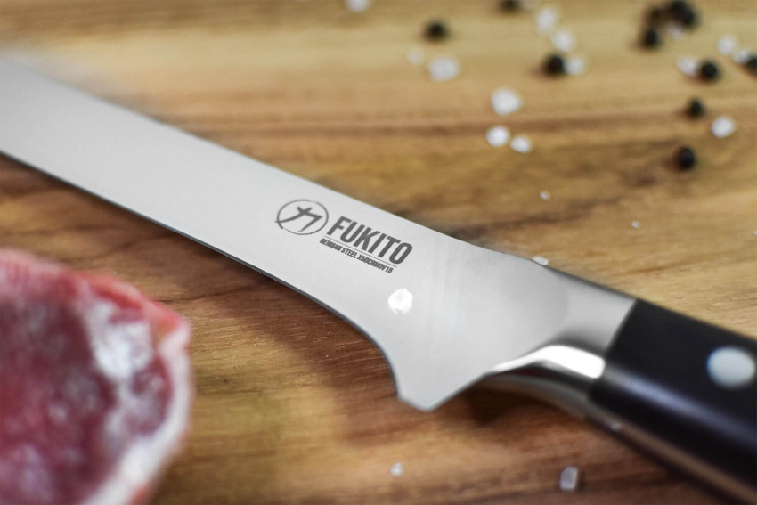 Couteau Fukito Ebène X50 Désosseur lame 15cm