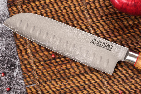 Couteau Wusaki Fujiko 10CR Santoku lame damassée 18cm